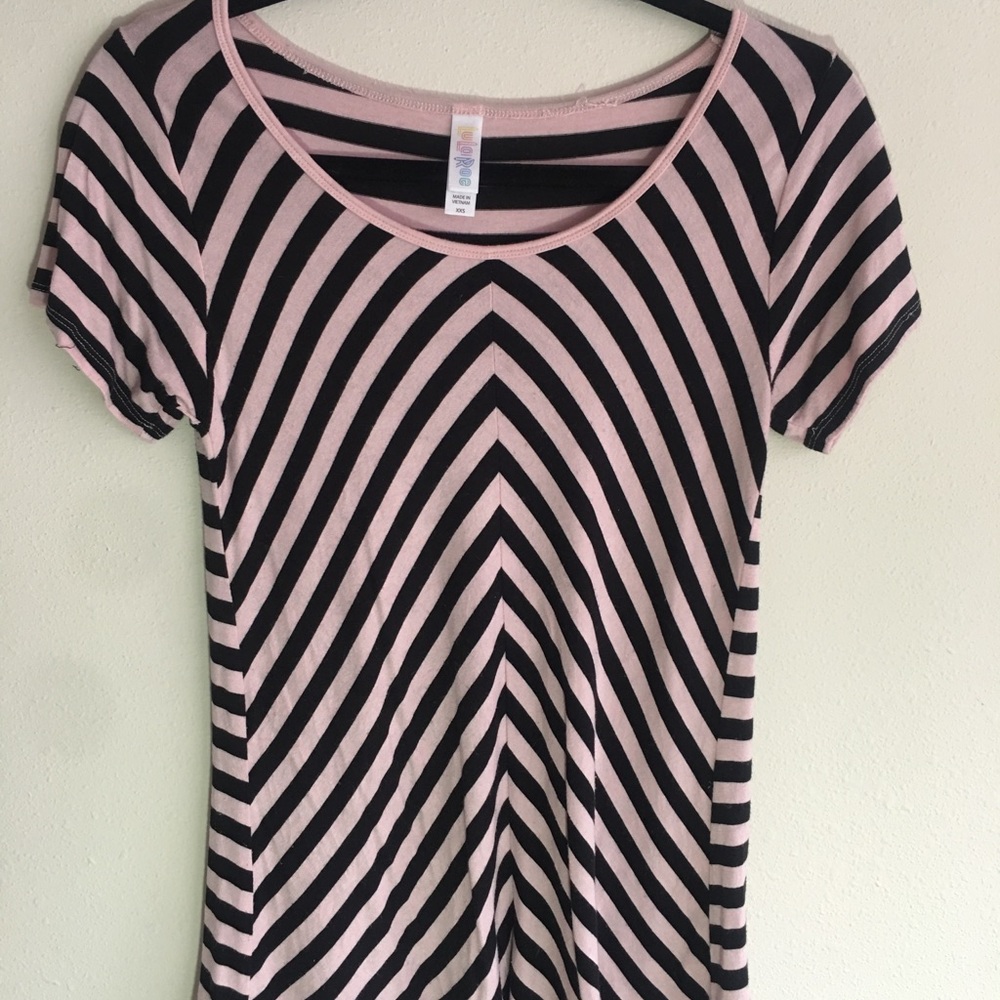 Lularoe classic T-shirt